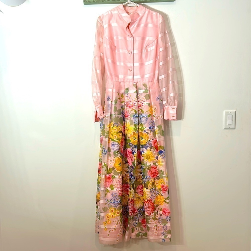 1970s Vintage Pink Sheer Organza Watercolor Floral Princess Gown women’s size 14
